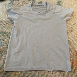 Lululemon shirt